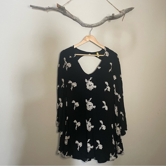 Free People Austin Emma Embroidered Tunic Dress in Black - Picture 4 of 10